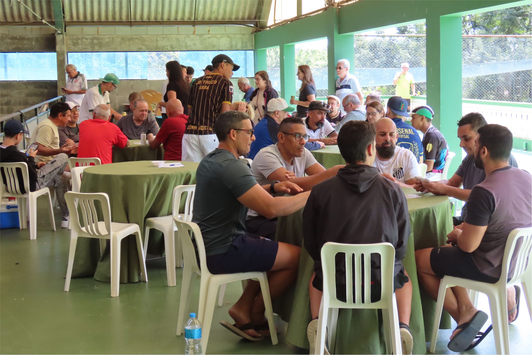 30 pessoas disputando (Foto: Vagner Rodinick)